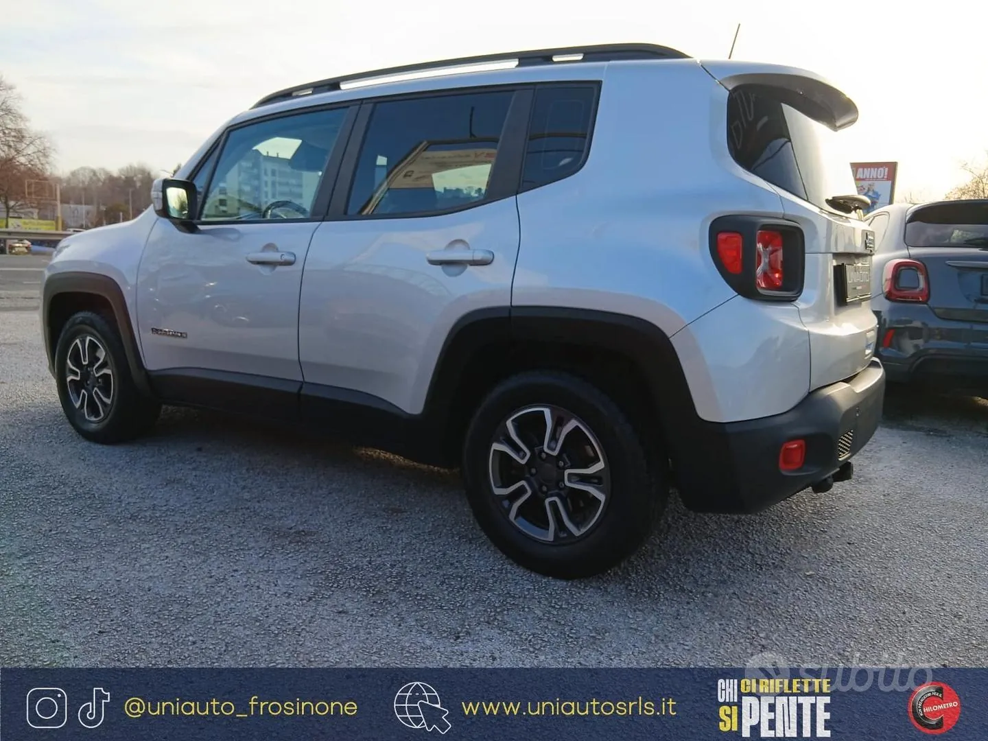 Jeep Renegade 2015 photo 4
