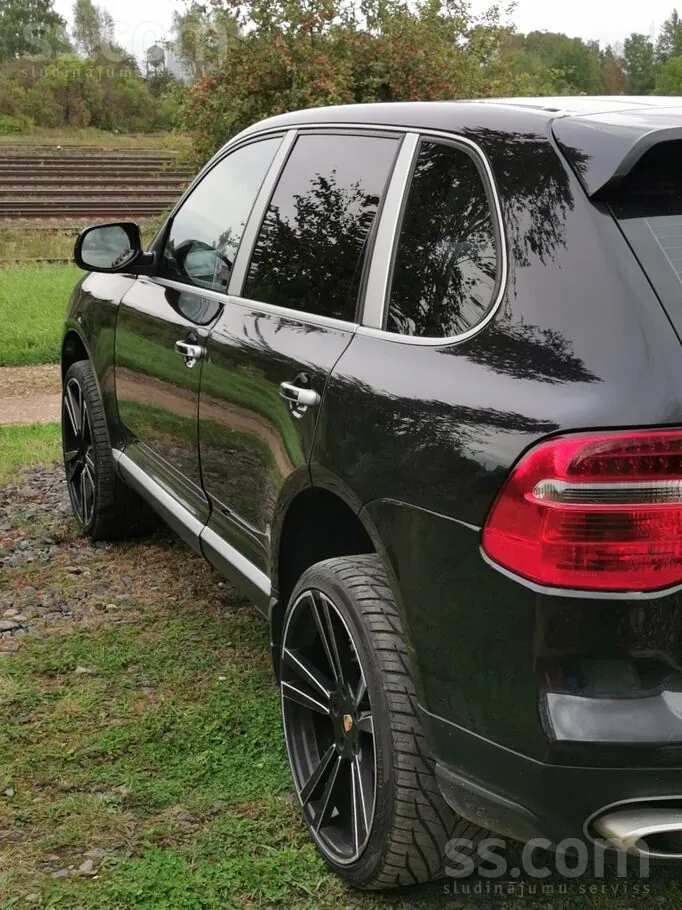 Porsche Cayenne 2009 photo 3