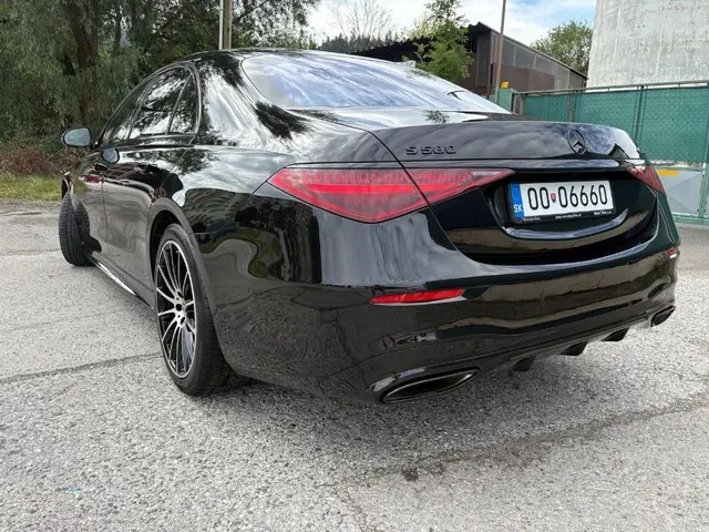 Mercedes-Benz S-Class 2023 photo 4