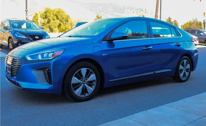 Hyundai Ioniq