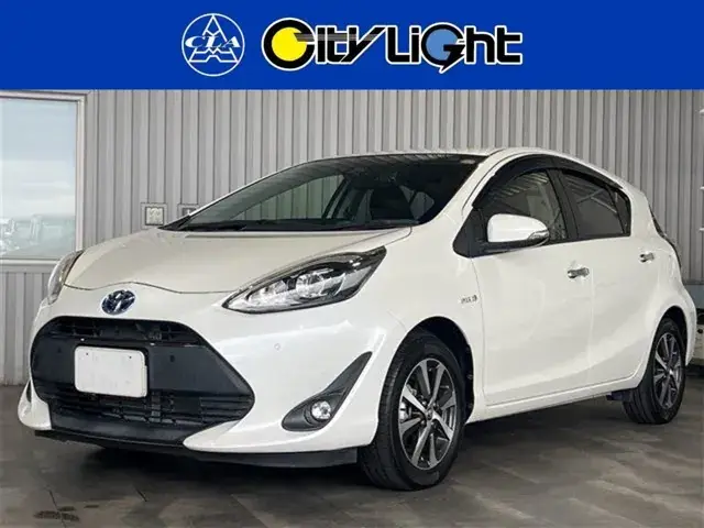Toyota Aqua 2018 photo 2