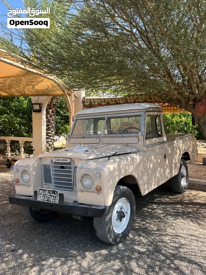 Land Rover 109 1979 photo 2