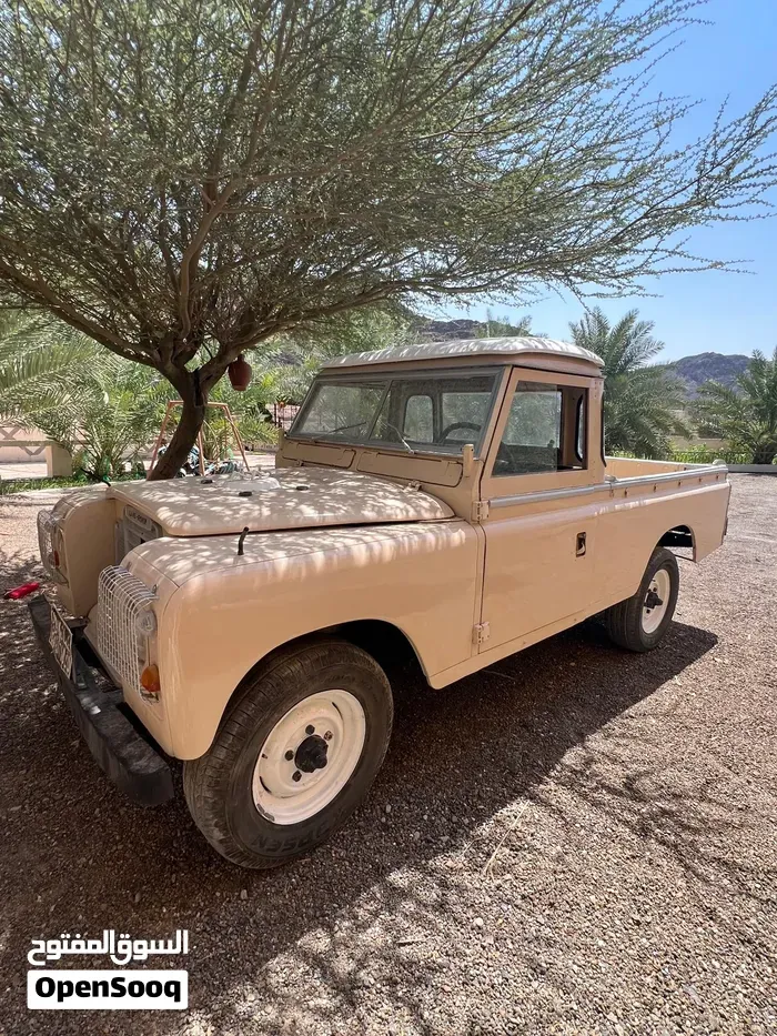 Land Rover 109 1979 photo 3