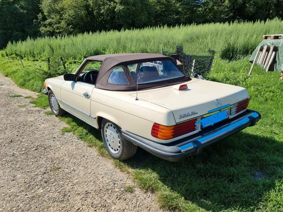 Mercedes-Benz 560 Sl