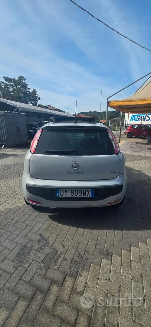 Fiat Punto Evo 2009 photo 4