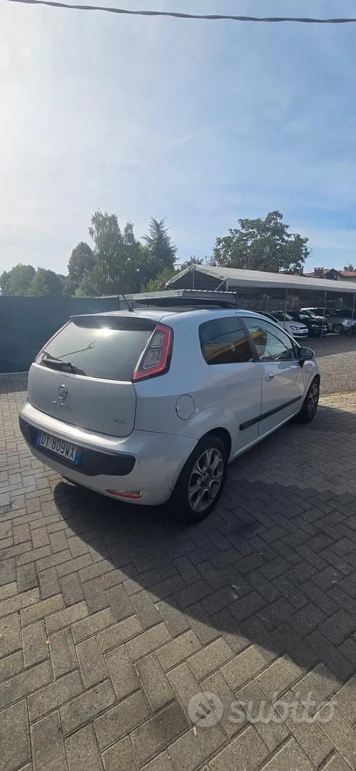 Fiat Punto Evo 2009 photo 5
