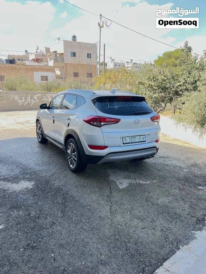Hyundai Tucson 2018 photo 3