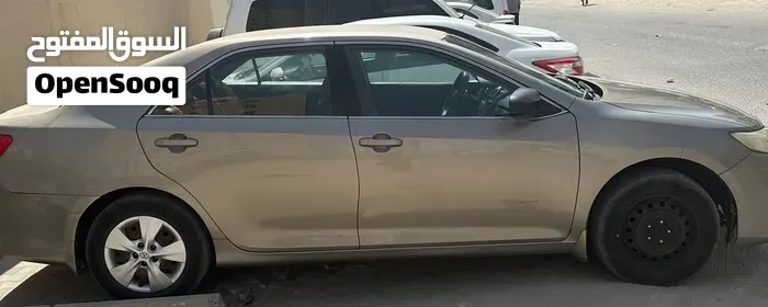 Toyota Camry 2014 photo 2
