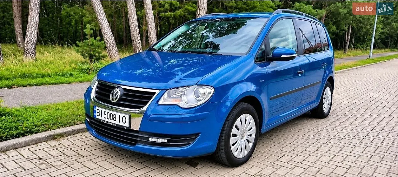 Volkswagen Touran 2009 photo 5
