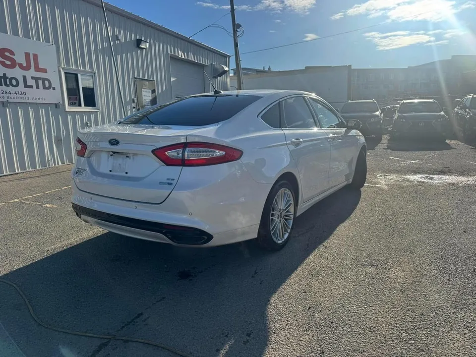 Ford Fusion 2016 photo 3