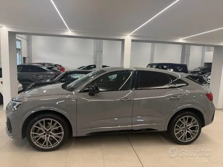 Audi Q3 2024 photo 2