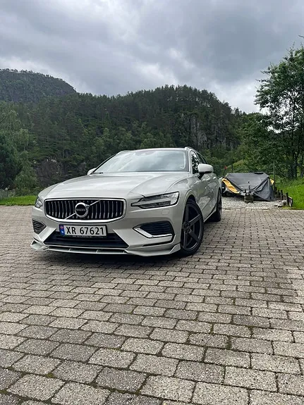 Volvo V60 2019 photo 2