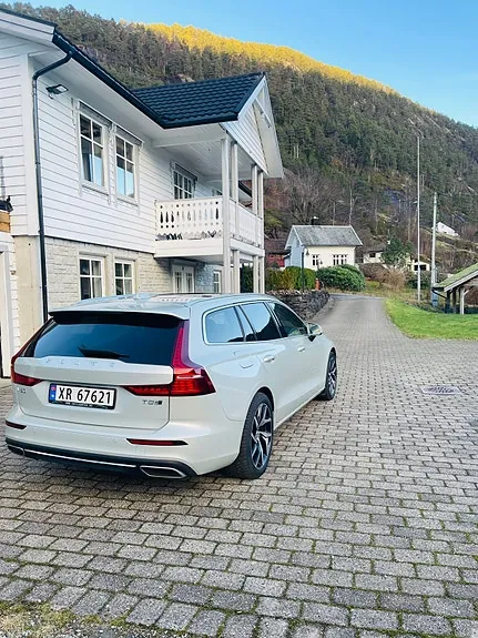 Volvo V60 2019 photo 5