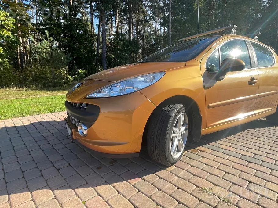 Peugeot 207 2007 photo 3