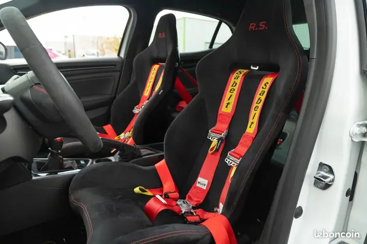 Renault Megane 2021 photo 2