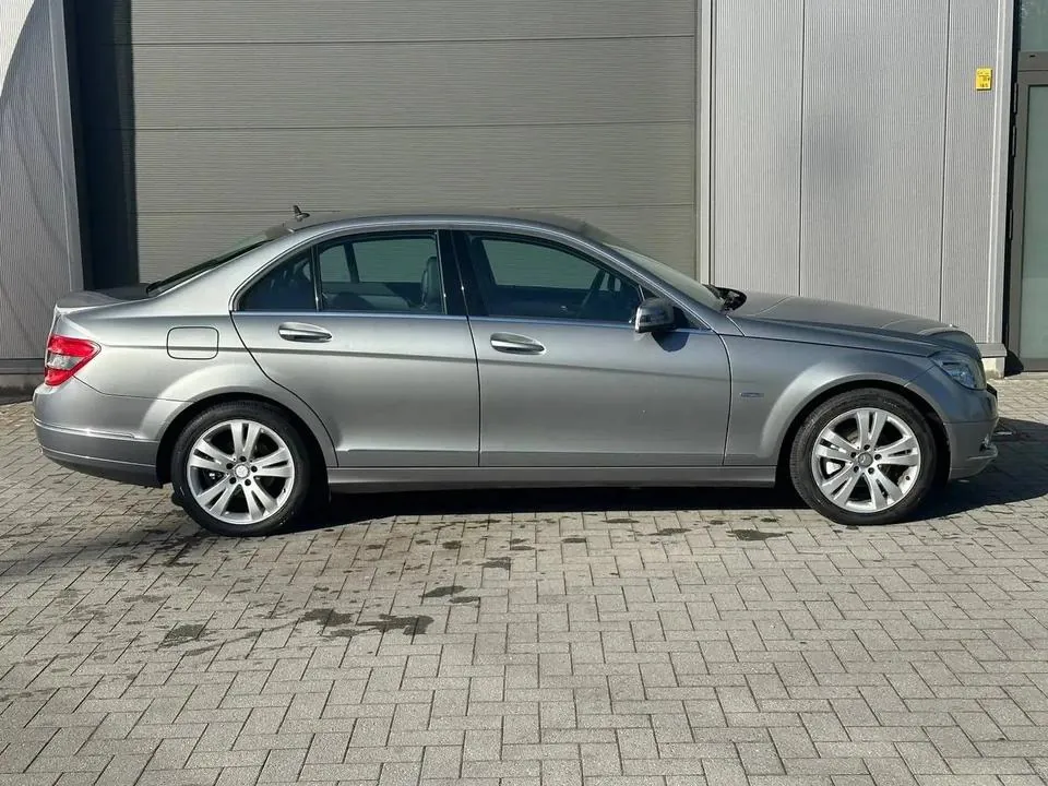 Mercedes-Benz C 180 Cgi
