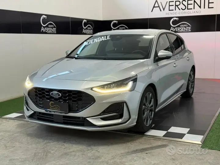 Ford Focus 2025 photo 3