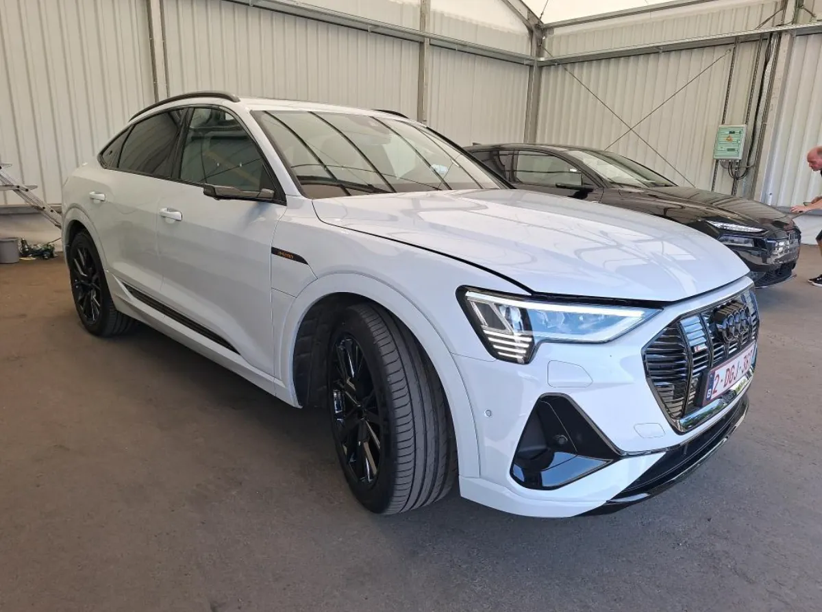 Audi E-Tron Sportback