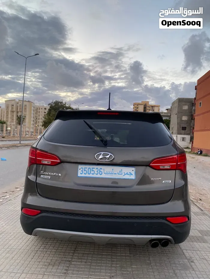 Hyundai Santa Fe 2015 photo 2