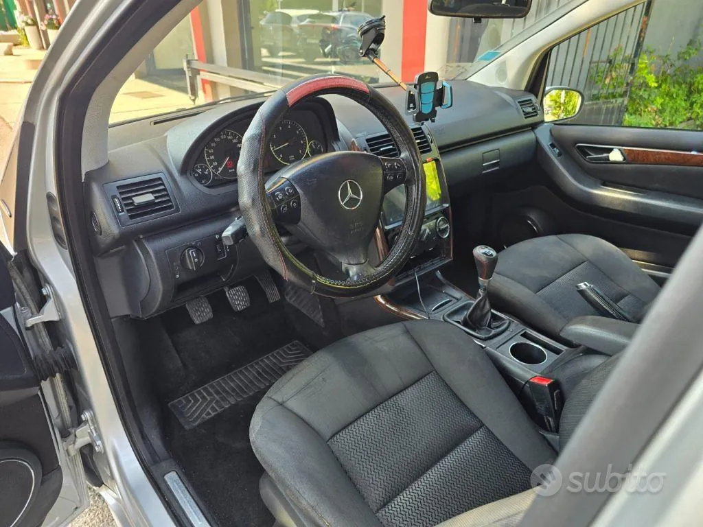 Mercedes-Benz A-Class 2006 photo 4