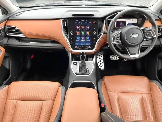 Subaru Legacy Outback 2023 photo 2
