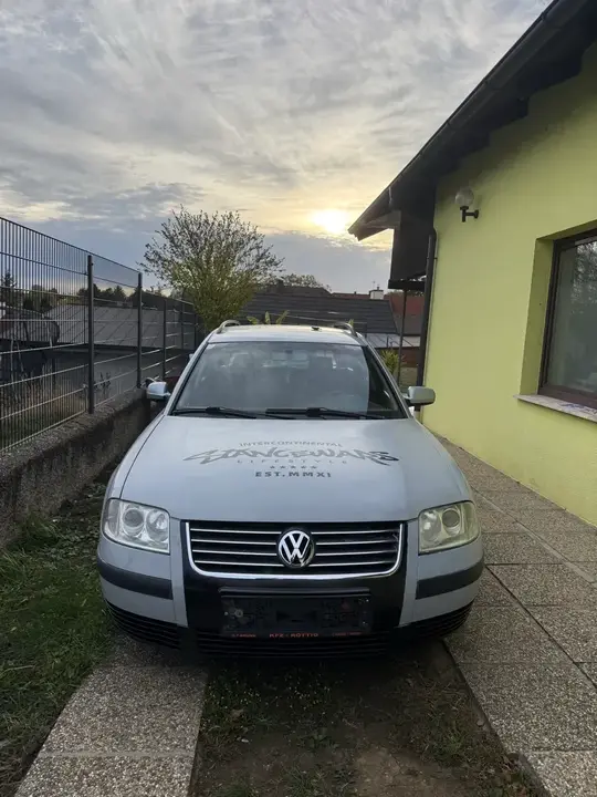 Volkswagen Passat 2002 photo 2