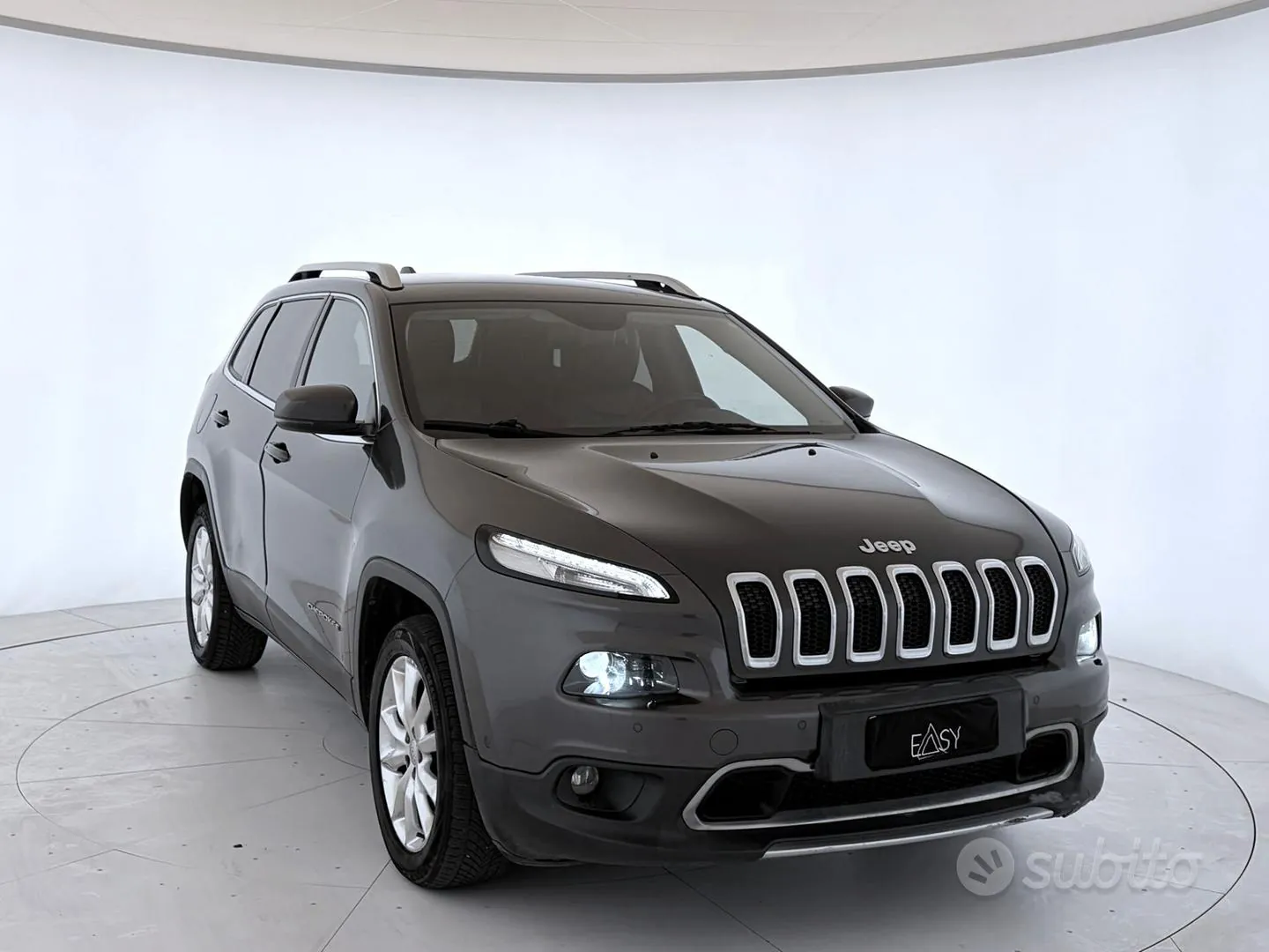 Jeep Cherokee 2015 photo 3