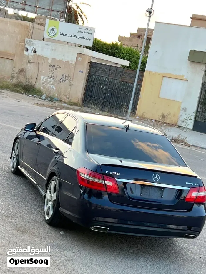 Mercedes-Benz E-Class 2012 photo 3