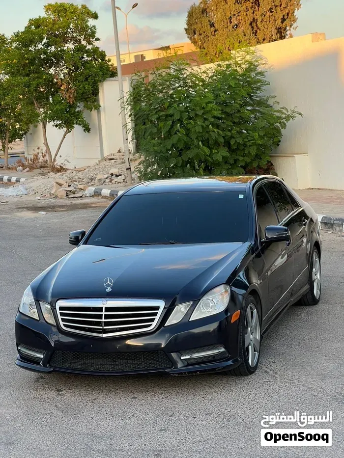 Mercedes-Benz E-Class 2012 photo 4