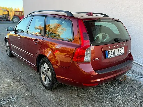 Volvo V50 2009 photo 3