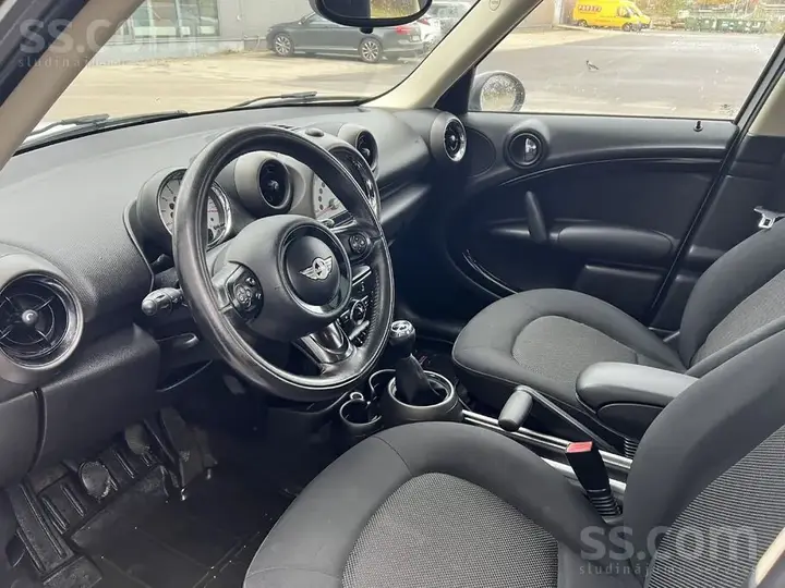 Mini Countryman 2010 photo 5