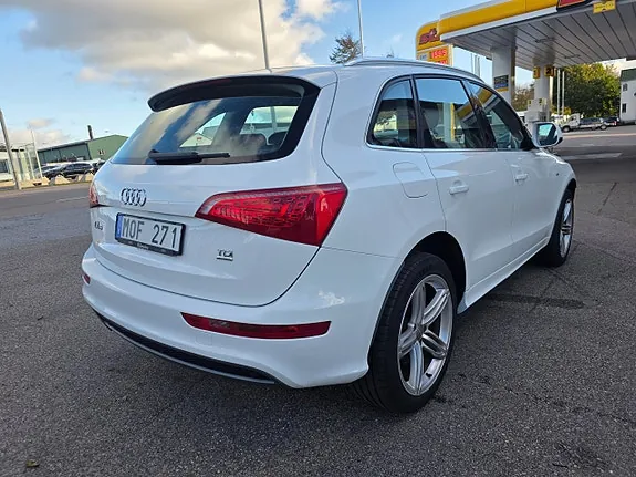 Audi Q5 2012 photo 2