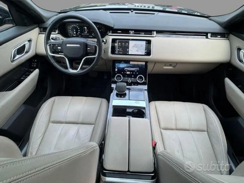 Land Rover Range Rover Velar 2022 photo 4