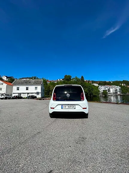 Volkswagen E-Up! 2019 photo 4