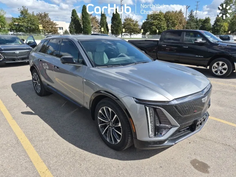 Cadillac Lyriq 2024 photo 2