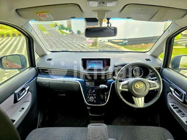 Daihatsu Move 2018 photo 4