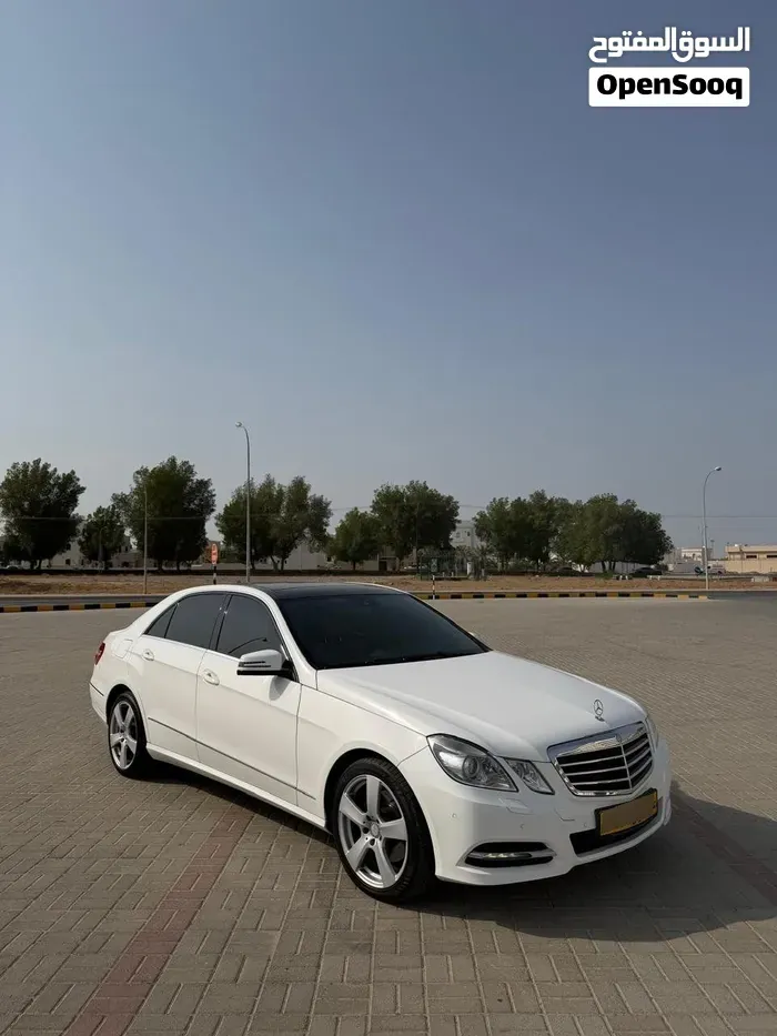 Mercedes-Benz E-Class 2013 photo 2