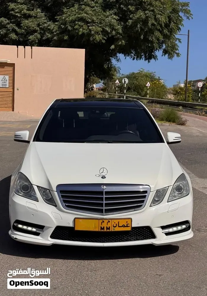 Mercedes-Benz E-Class 2013 photo 5