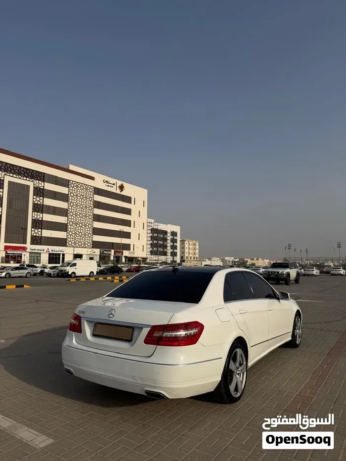 Mercedes-Benz E-Class 2013 photo 3