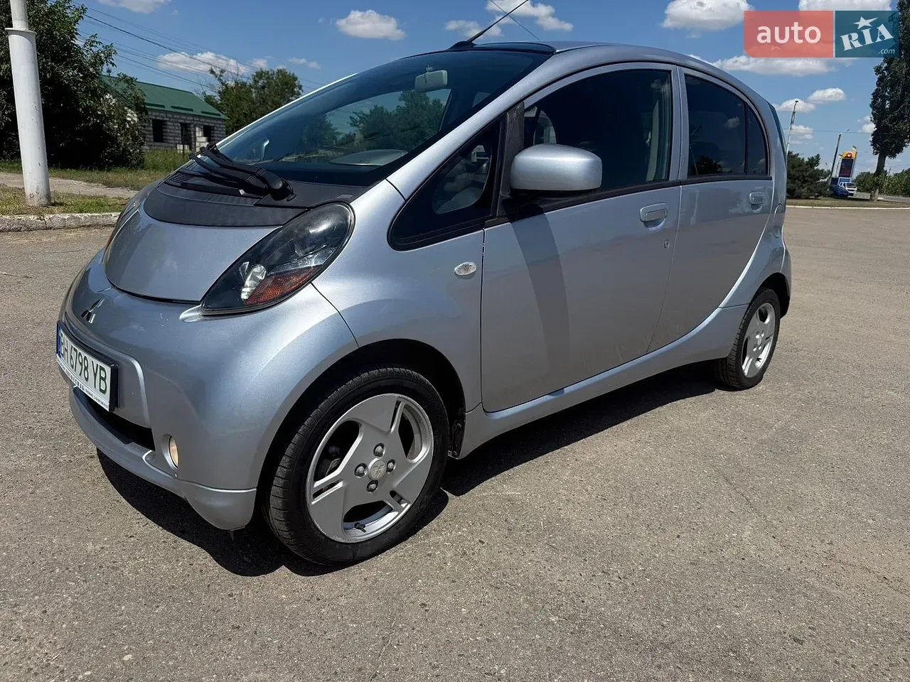 Mitsubishi I-Miev 2010 photo 3