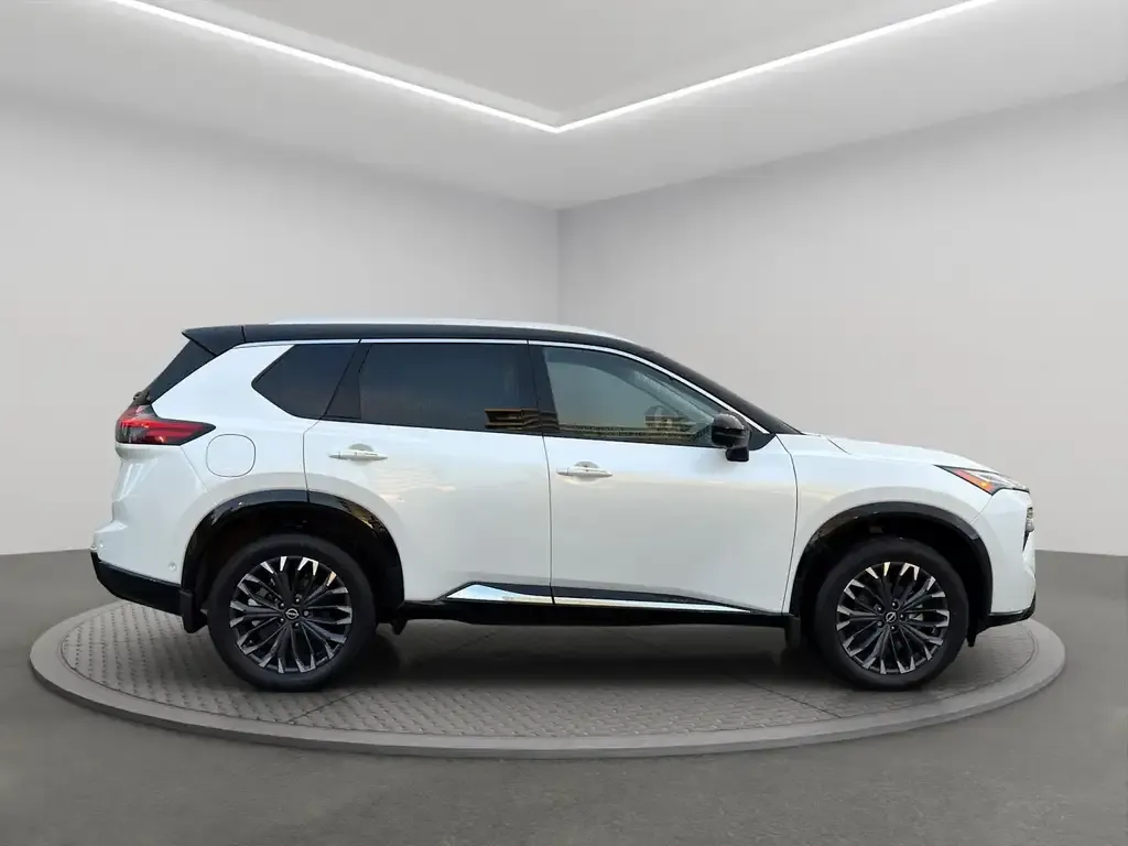Nissan Rogue 2024 photo 3