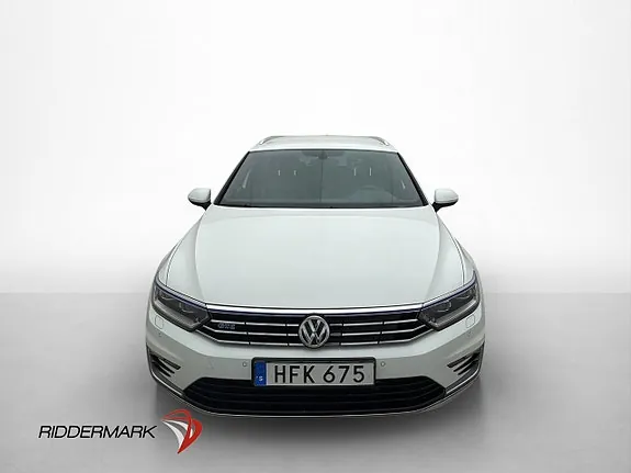 Volkswagen Passat 2017 photo 2