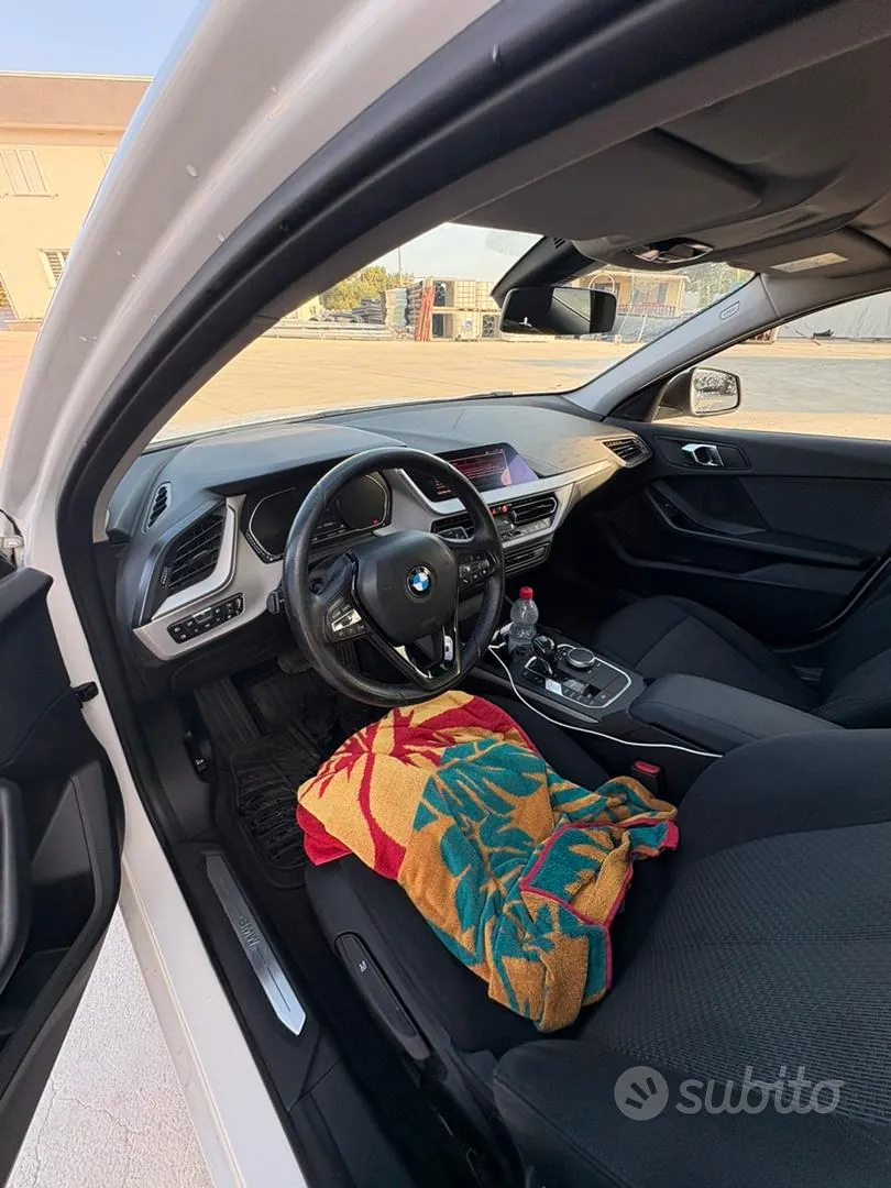 BMW 1 Series 2021 photo 5