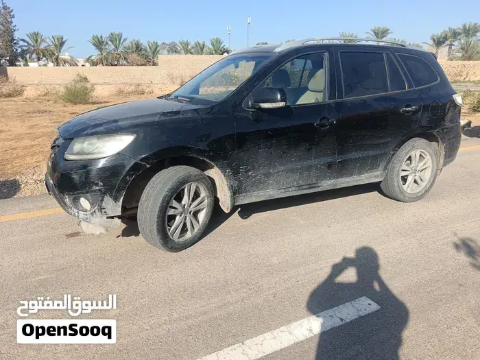 Hyundai Santa Fe 2011 photo 4