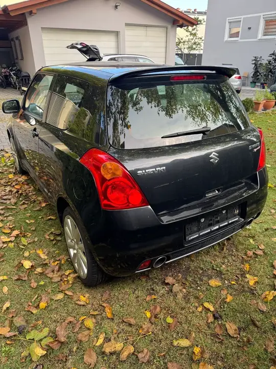 Suzuki Swift 2009 photo 3