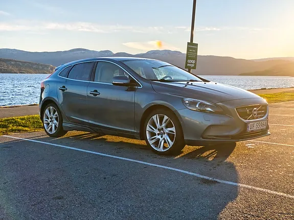 Volvo V40 2013 photo 3