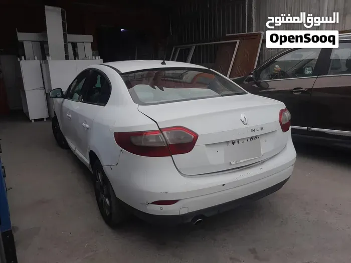 Renault Fluence 2011 photo 4