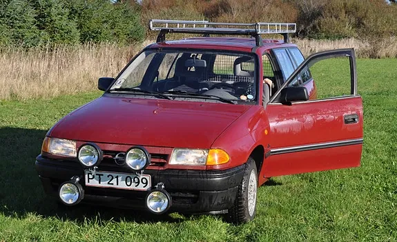 Opel Astra 1994 photo 3