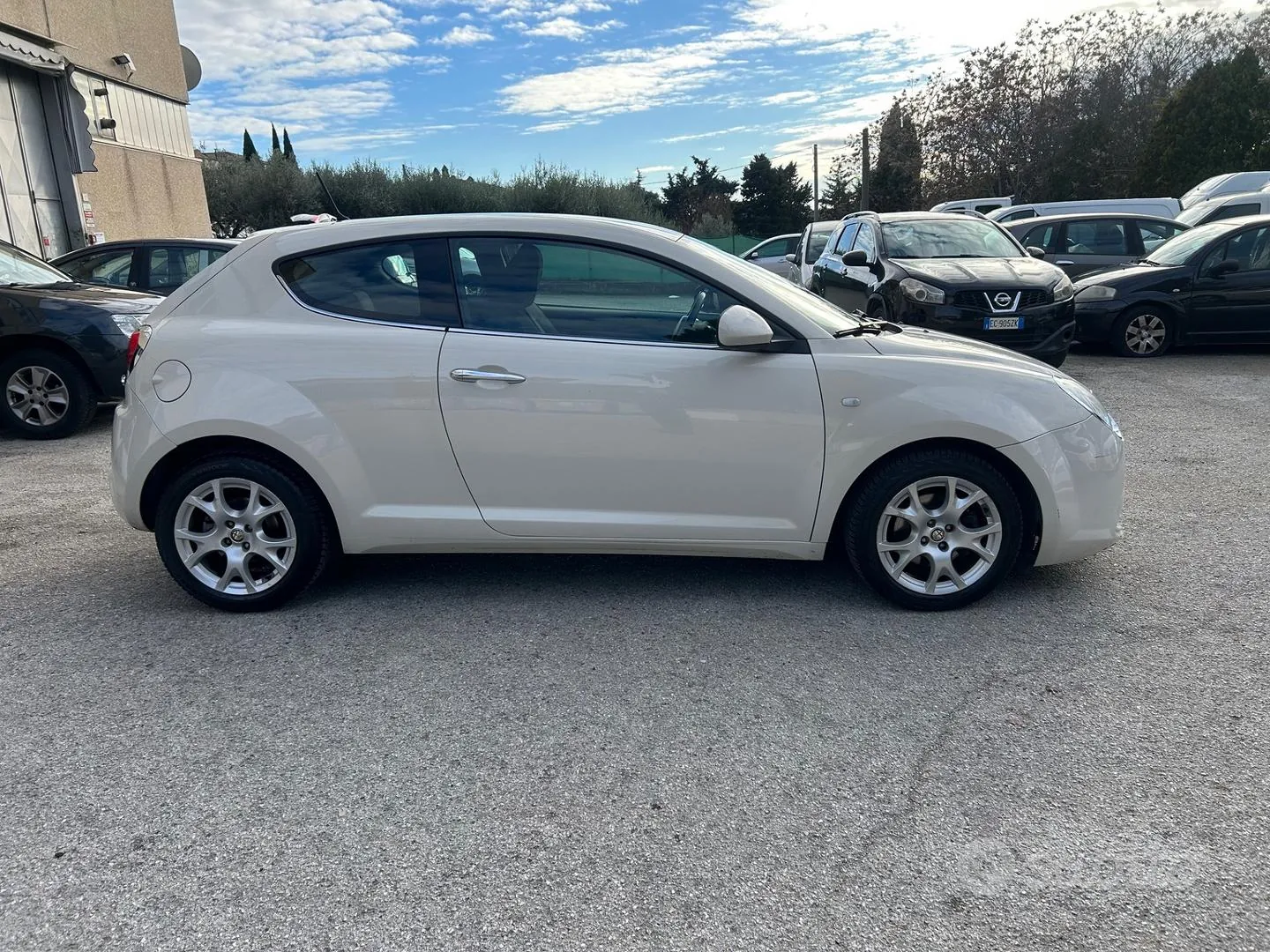 Alfa Romeo Mito 2010 photo 5