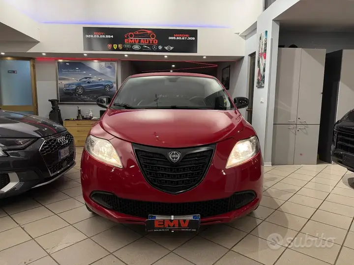 Lancia Ypsilon 2014 photo 2